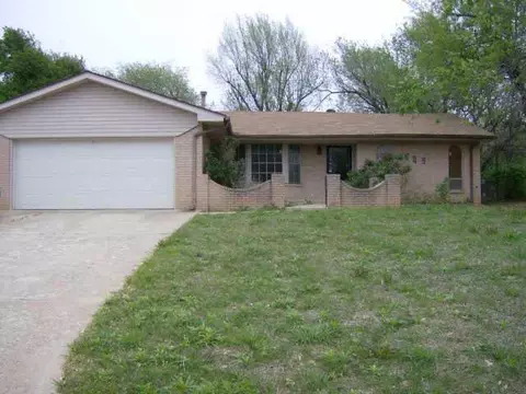 809 S 3rd St, Yukon, OK 73099 photo 1