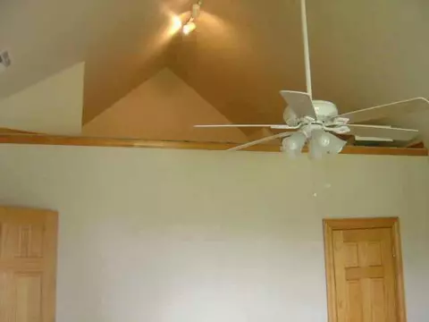 1823 E Grant, Guthrie, OK 73044 photo 7