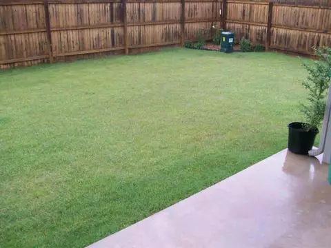 616 E Forest Ln, Mustang, OK 73064 photo 4