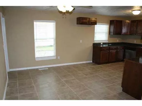 1206 Classen, Norman, OK 73071 photo 7