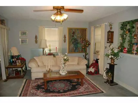 407 N Cimarron, Tuttle, OK 73089 photo 8