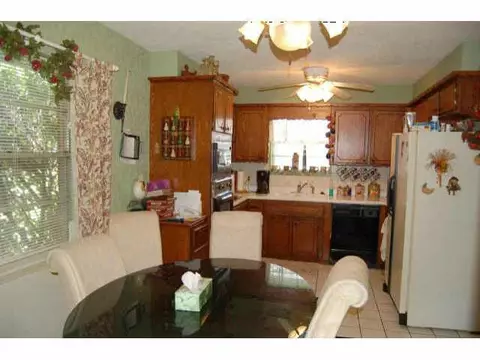 407 N Cimarron, Tuttle, OK 73089 photo 7