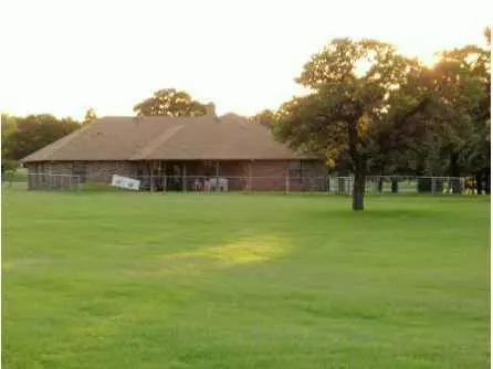 814 S Sara, Tuttle, OK 73089 photo 8