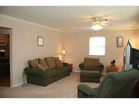 110 Oakside Dr, Moore, OK 73160 photo 7