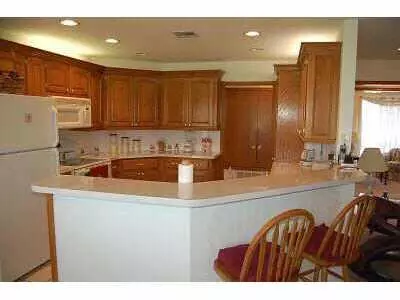 217 Mockingbird Ln, Tuttle, OK 73089 photo 4
