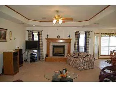 217 Mockingbird Ln, Tuttle, OK 73089 photo 8