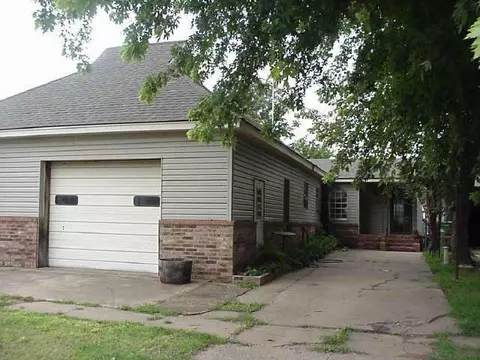 213 E Redfork Dr, Dover, OK 73734 photo 1