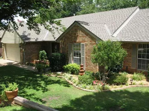 13204 Silver Eagle Trl, Edmond, OK 73013 photo 1