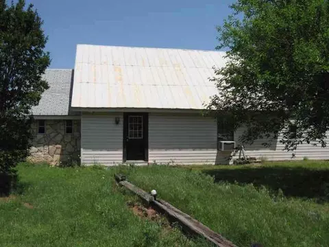 818 S Sara Rd, Tuttle, OK 73089 photo 1