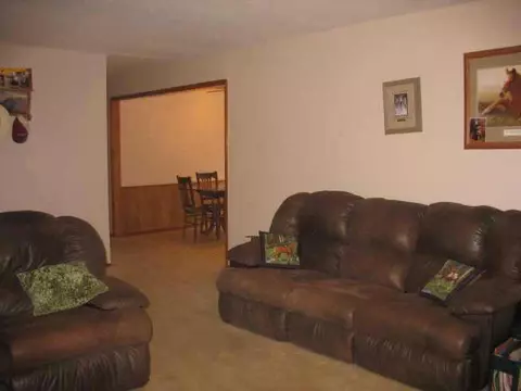 31202 Memorial Rd, Mcloud, OK 74851 photo 3