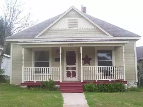 709 E Harrison, Guthrie, OK 73044 photo 1