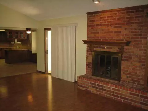 1408 Devonshire Ct, Edmond, OK 73034 photo 2
