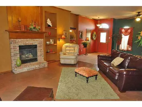 1724 Aurora Pl, Edmond, OK 73013 photo 5