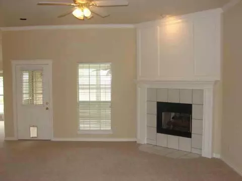 1313 Broone, Norman, OK 73071 photo 2