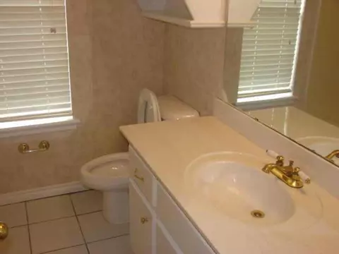 1313 Broone, Norman, OK 73071 photo 8