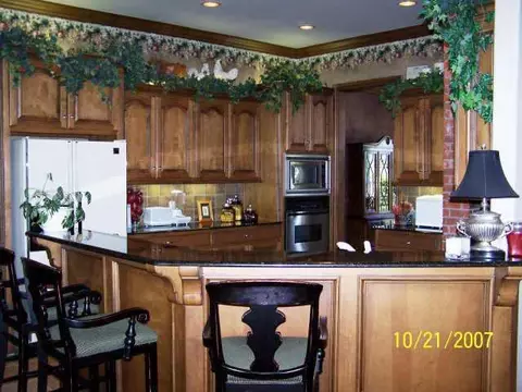 401 Heritage Green Rd, Edmond, OK 73003 photo 5