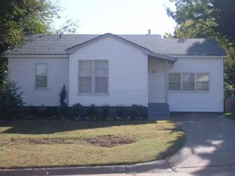 114 E 11th, Edmond, OK 73034 photo 1