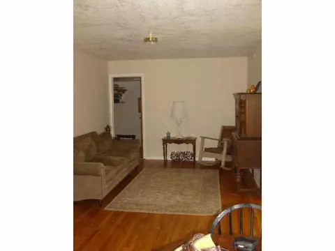 114 E 11th, Edmond, OK 73034 photo 3