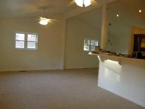 2000 N Mueller, Bethany, OK 73008 photo 4