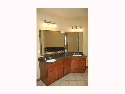 2087 County Road 1237, Tuttle, OK 73089 photo 9