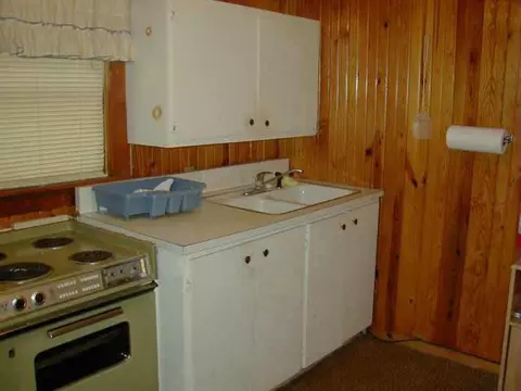 21060 E First, Hinton, OK 73047 photo 4