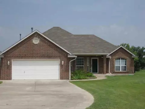 2286 Oaklawn Pl, Tuttle, OK 73089 photo 1