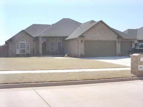 308 E Mobile Ter, Mustang, OK 73064 photo 1