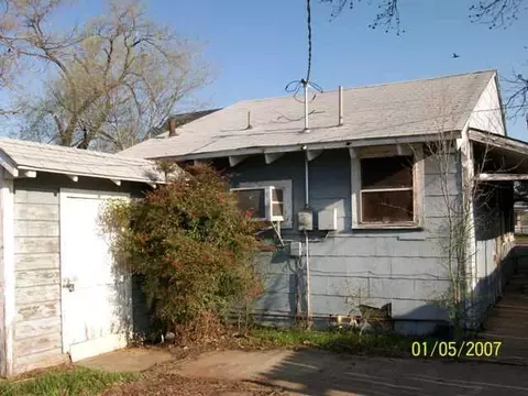 420 E Commerce St, Altus, OK 73521 photo 9