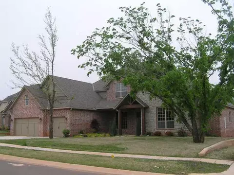 2012 Hallbrooke, Norman, OK 73071 photo 1