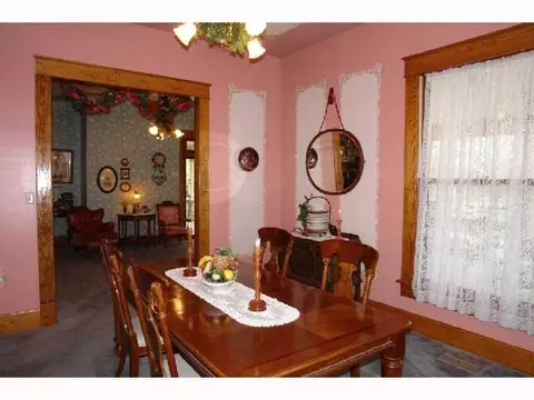 701 E Mansur, Guthrie, OK 73044 photo 3