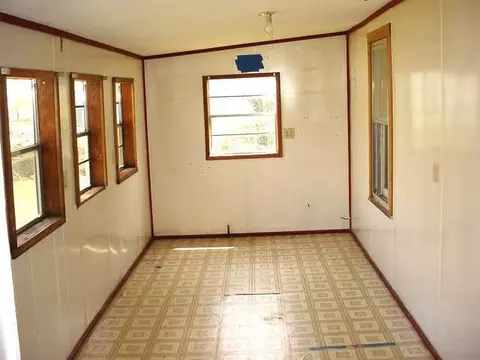 602 SW 2nd St, Tuttle, OK 73089 photo 4