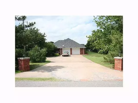 2284 Lee Pl, Tuttle, OK 73089 photo 9