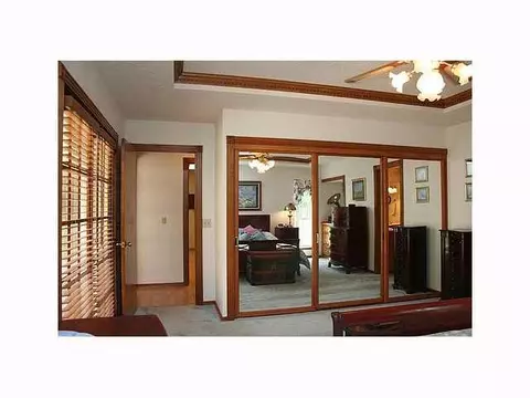 2284 Lee Pl, Tuttle, OK 73089 photo 4