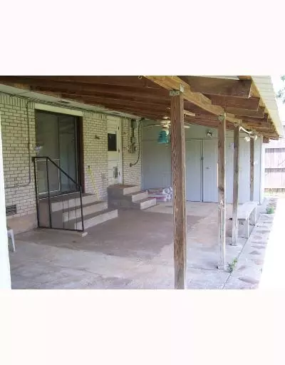 1148 Tim Holt, Harrah, OK 73045 photo 10