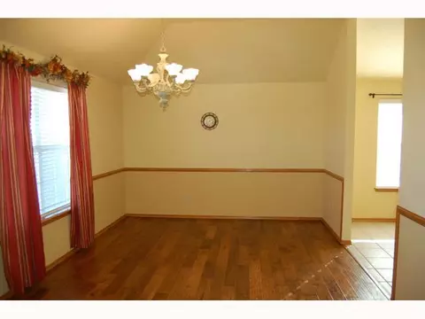 1925 Broone, Norman, OK 73071 photo 7