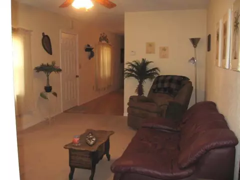 614 E Wayne, Shawnee, OK 74801 photo 2