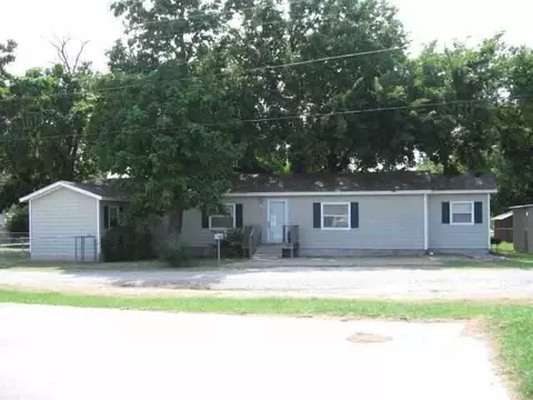 614 E Wayne, Shawnee, OK 74801 photo 1
