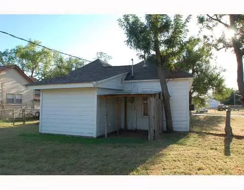210 S Cimarron, Tuttle, OK 73089 photo 7