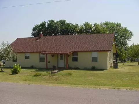 211 W 6th, Amber, OK 73004 photo 1