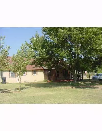 211 W 6th, Amber, OK 73004 photo 2