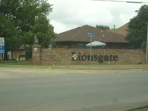 1772 Lionsgate Cir, Bethany, OK 73008 photo 9