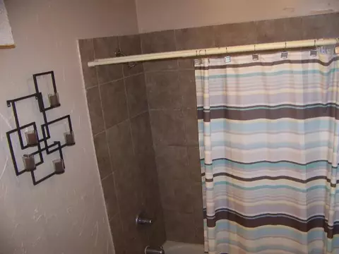 216 Gath Cir, Tuttle, OK 73089 photo 6