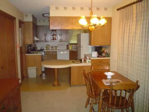 2100 Maxey, Harrah, OK 73045 photo 7
