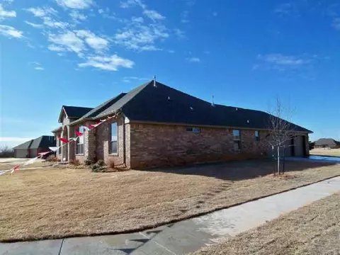 600 Summit Park Ct, Norman, OK 73071 photo 12