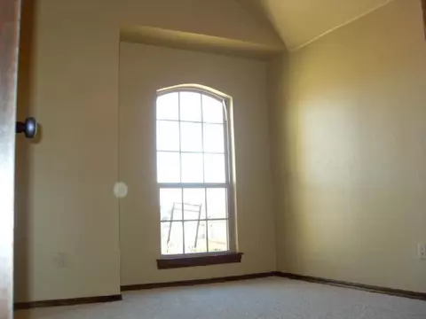 3917 Wickersham Dr, Edmond, OK 73013 photo 8