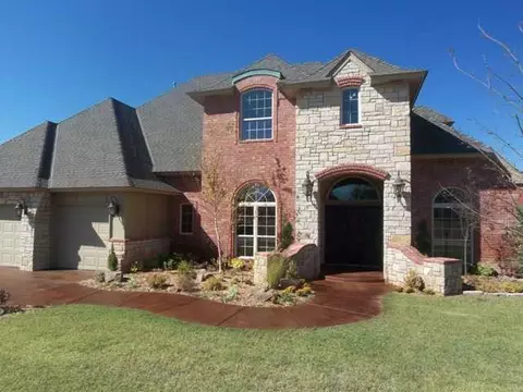 1012 Corbett, Norman, OK 73072 photo 1