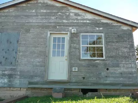 109 S 3rd, Mcloud, OK 74851 photo 4