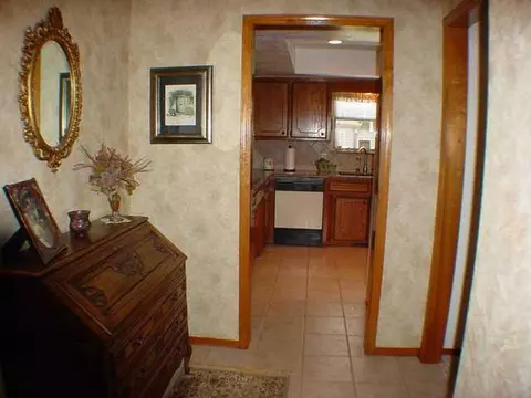 328 E Platt Dr, Yukon, OK 73099 photo 5