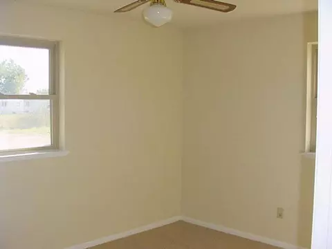 205 Meyers Dr, Tuttle, OK 73089 photo 10