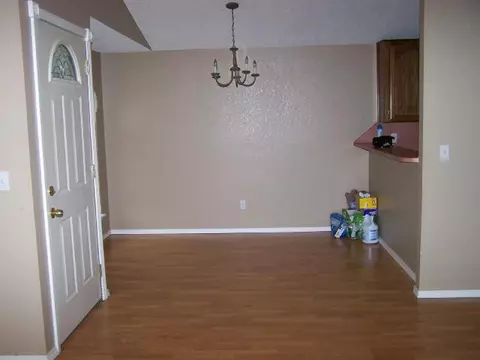 2145 Goodrich, Moore, OK 73170 photo 2